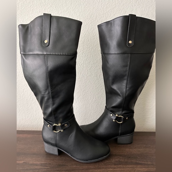 Karen Scott Boots - Picture 1 of 6